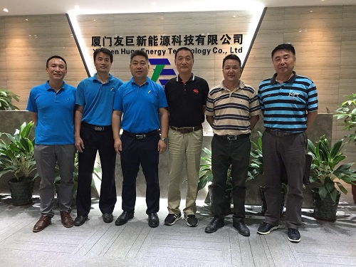  فوجیان جدید انجمن صنعت ترویج صنعت انرژی خورشید Yizhao و معاون وزیر تانگ هائو برای هدایت کار از انرژی عظیم بازدید کردند